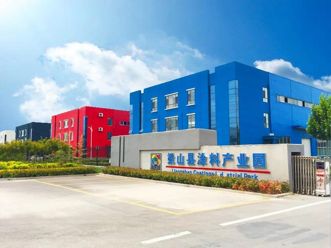 我们是慧创涂料生产厂家,生产40余种油漆,免费提供样品试用,欢迎来电